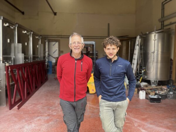 Domaine du Couvent Vosne-Romanée Les Barreaux 2017 - Image 2